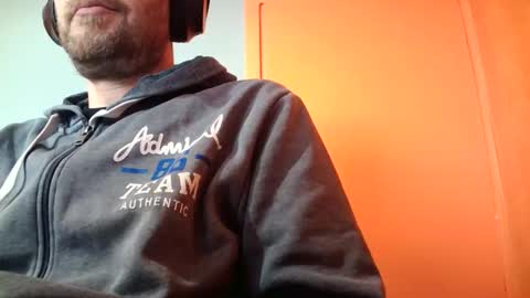 Snapshot of truble1 chatting on February 17, 8:22 am eros online show from February 17, 8:22 am