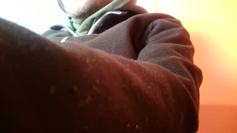 truble_again online show from March 18, 1:47 pm