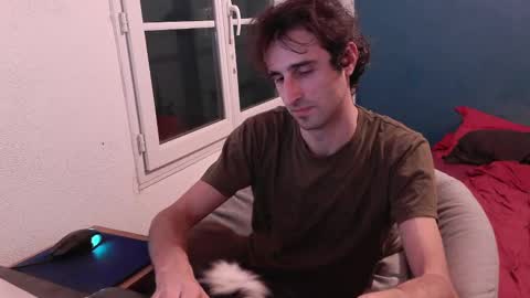 Snapshot of trucdeoufouf chatting on January 24, 9:58 pm trucdeoufouf online show from January 24, 9:58 pm