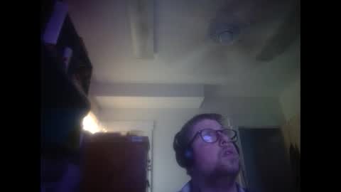 Snapshot of true_manofworth chatting on September 14, 10:31 pm HandicappedLaugher online show from September 14, 10:31 pm