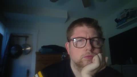 Snapshot of true_manofworth chatting on October 5, 11:08 am HandicappedLaugher online show from October 5, 11:08 am