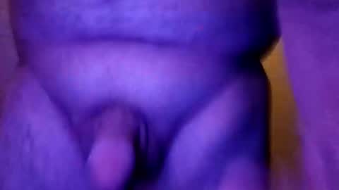 Snapshot of trukytom6969 chatting on February 15, 5:48 am trukytom6969 online show from February 15, 5:48 am