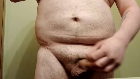 Snapshot of trukytom6969 chatting on March 17, 9:45 am trukytom6969 online show from March 17, 9:45 am