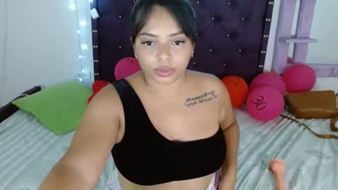 Snapshot of trululuygomitas chatting on February 26, 7:16 pm trululuygomitas online show from February 26, 7:16 pm
