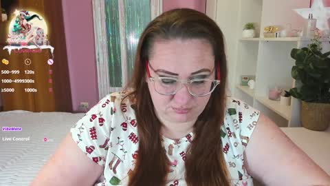 Adelle online show from December 25, 10:17 am