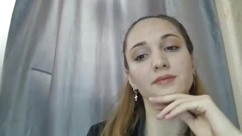 Snapshot of try_to_catch chatting on March 13, 10:55 am try_to_catch online show from March 13, 10:55 am