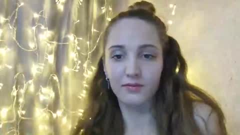 Snapshot of try_to_catch chatting on March 18, 8:17 am try_to_catch online show from March 18, 8:17 am