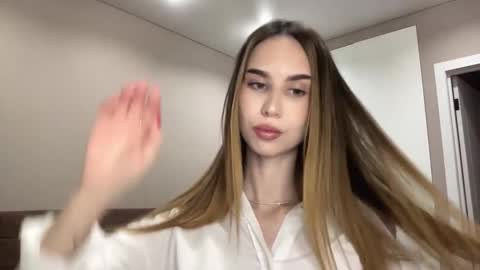 Snapshot of tryme_muse chatting on November 28, 4:09 pm tryme_muse online show from November 28, 4:09 pm