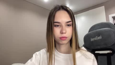 Snapshot of tryme_muse chatting on November 30, 4:22 pm tryme_muse online show from November 30, 4:22 pm