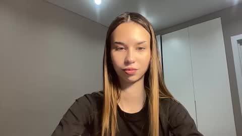 Snapshot of tryme_muse chatting on January 16, 5:17 pm tryme_muse online show from January 16, 5:17 pm