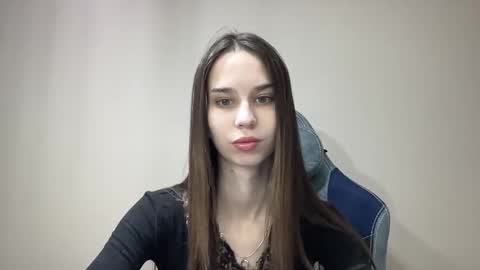 Snapshot of tryme_muse chatting on February 7, 7:06 pm tryme_muse online show from February 7, 7:06 pm