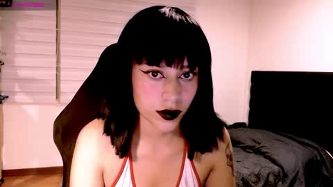 Cait online show from February 1, 3:49 am