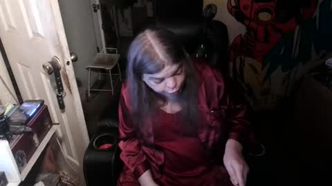 Anne online show from May 12, 9:39 am
