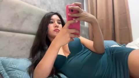 Snapshot of ts_danielahugecock_xxx chatting on June 26, 2:10 pm ts_danielahugecock_xxx online show from June 26, 2:10 pm