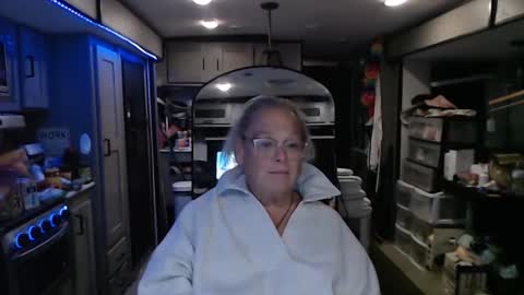 Evangeline online show from October 23, 8:24 am