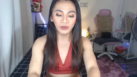Snapshot of ts_jadexxx chatting on December 15, 2:19 am Jade online show from December 15, 2:19 am