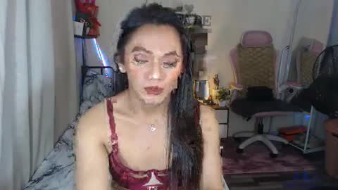 Snapshot of ts_jadexxx chatting on January 19, 2:47 am Jade online show from January 19, 2:47 am