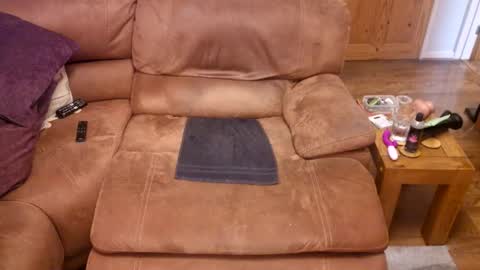 Snapshot of ts_kara_violet chatting on February 21, 11:39 pm Kara Violet online show from February 21, 11:39 pm