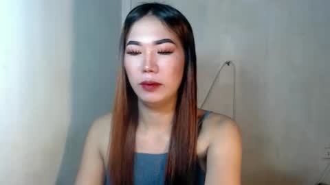 ts_kimmy69 online show from December 14, 5:40 pm