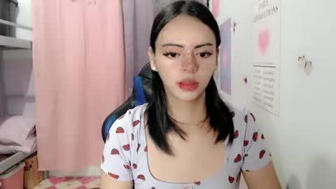 Snapshot of ts_vexana chatting on December 19, 8:23 am Dhalia online show from December 19, 8:23 am