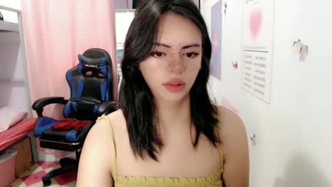 Snapshot of ts_vexana chatting on December 30, 1:37 am Dhalia online show from December 30, 1:37 am