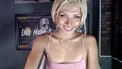 Snapshot of ts_wakowako chatting on March 22, 11:30 pm Lexi Fox online show from March 22, 11:30 pm