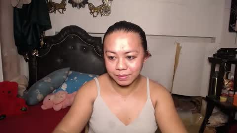 Snapshot of tsamandaxxx chatting on January 1, 1:37 pm tsamandaxxx online show from January 1, 1:37 pm