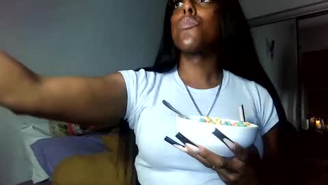 Amber White online show from January 13, 2:18 am