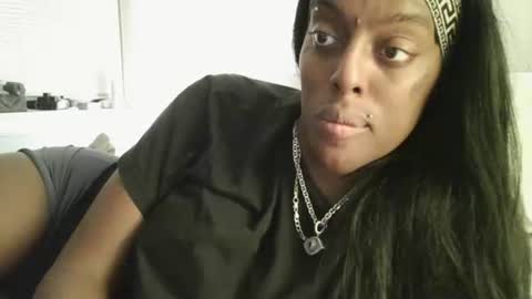 Amber White online show from May 12, 6:54 am