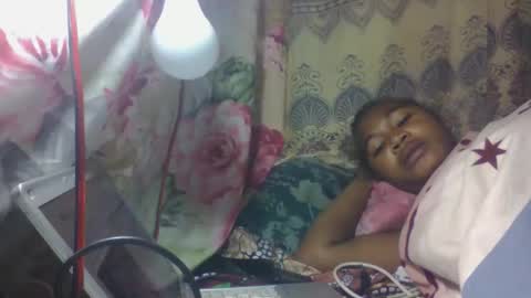 tsaraflorida online show from November 28, 2:03 am