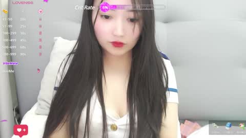 Snapshot of tscn88 chatting on December 9, 8:55 am Anne Bebe online show from December 9, 8:55 am