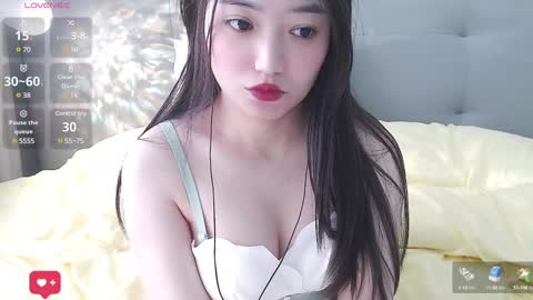 Snapshot of tscn88 chatting on January 24, 5:31 am Anne Bebe online show from January 24, 5:31 am