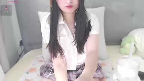 Snapshot of tscn88 chatting on February 22, 2:28 am Anne Bebe online show from February 22, 2:28 am