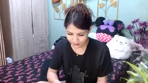 SHENA  online show from January 6, 10:24 am