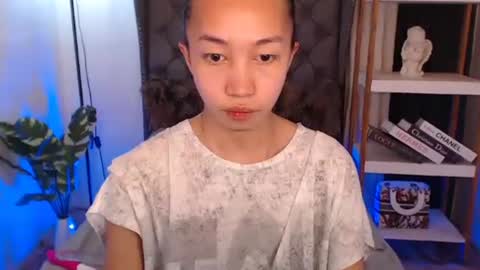 tskitty_girl online show from October 22, 5:19 am