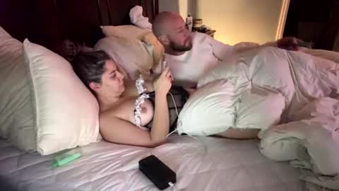 Snapshot of tslizzy0084 chatting on January 17, 9:36 am tslizzy0084 online show from January 17, 9:36 am