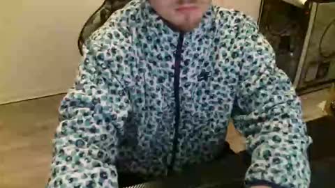 tsloverdome online show from April 4, 5:27 am