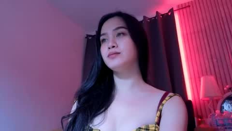 Snapshot of tsnathaliasilvana chatting on January 6, 2:26 am Bella Ratbu online show from January 6, 2:26 am