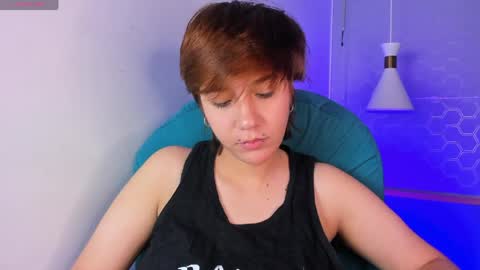 Snapshot of tsuki_maru chatting on May 13, 10:12 am Maru online show from May 13, 10:12 am