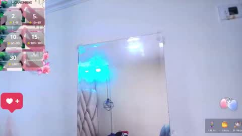 Tsukineko online show from December 4, 2:43 am