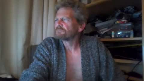 Snapshot of ttb2769 chatting on November 17, 5:13 am ttb2769 online show from November 17, 5:13 am