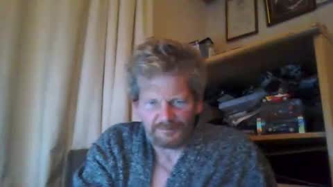 Snapshot of ttb2769 chatting on November 22, 6:45 am ttb2769 online show from November 22, 6:45 am