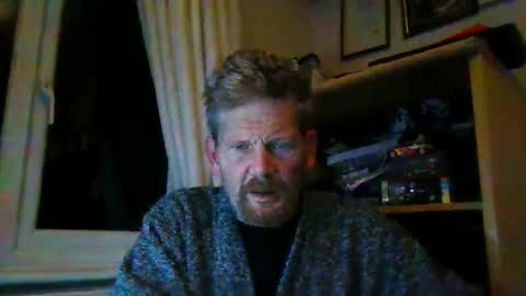 Snapshot of ttb2769 chatting on December 2, 6:30 am ttb2769 online show from December 2, 6:30 am