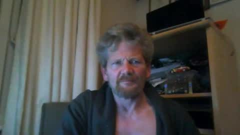 Snapshot of ttb2769 chatting on January 17, 7:13 am ttb2769 online show from January 17, 7:13 am