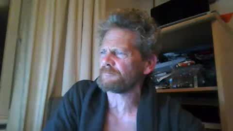 Snapshot of ttb2769 chatting on January 19, 6:17 am ttb2769 online show from January 19, 6:17 am