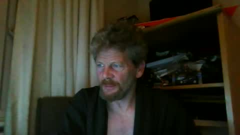 Snapshot of ttb2769 chatting on February 4, 6:30 am ttb2769 online show from February 4, 6:30 am