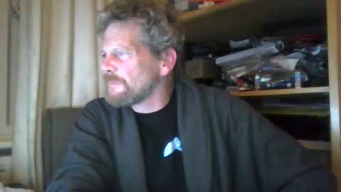 Snapshot of ttb2769 chatting on February 6, 6:29 am ttb2769 online show from February 6, 6:29 am