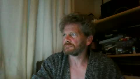 Snapshot of ttb2769 chatting on April 5, 5:48 am ttb2769 online show from April 5, 5:48 am