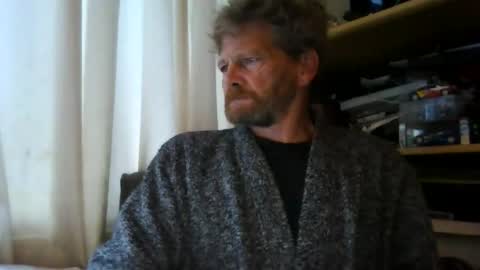 Snapshot of ttb2769 chatting on April 6, 5:52 am ttb2769 online show from April 6, 5:52 am