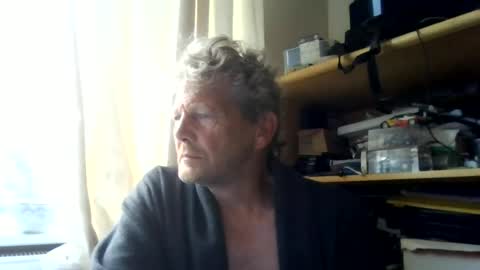 Snapshot of ttb2769 chatting on June 29, 6:19 am ttb2769 online show from June 29, 6:19 am